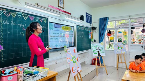Chuyên đề  Trường học xanh - Lớp học mở  lớp 1/1 năm học 2024-2025