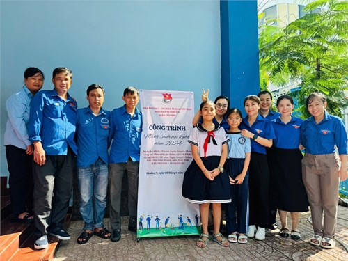 Chi đoàn bành văn trân thực hiện công trình  mảng xanh học đường năm 2024 