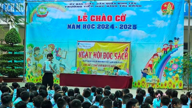 Ngày hội đọc sách với chủ đề:  Thế giới bảo vệ động vật 