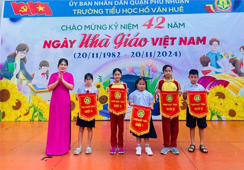 Sinh hoạt dưới cờ tuần 10 – lan tỏa giá trị tốt đẹp