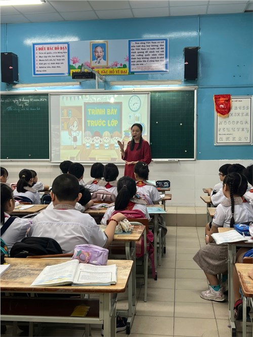 🌷🌷🌷 Trường Tiểu học Huỳnh Văn Chính giới thiệu tiết thao giảng môn Tiếng Việt  tại lớp 4/15, ngày 11/10/2024.