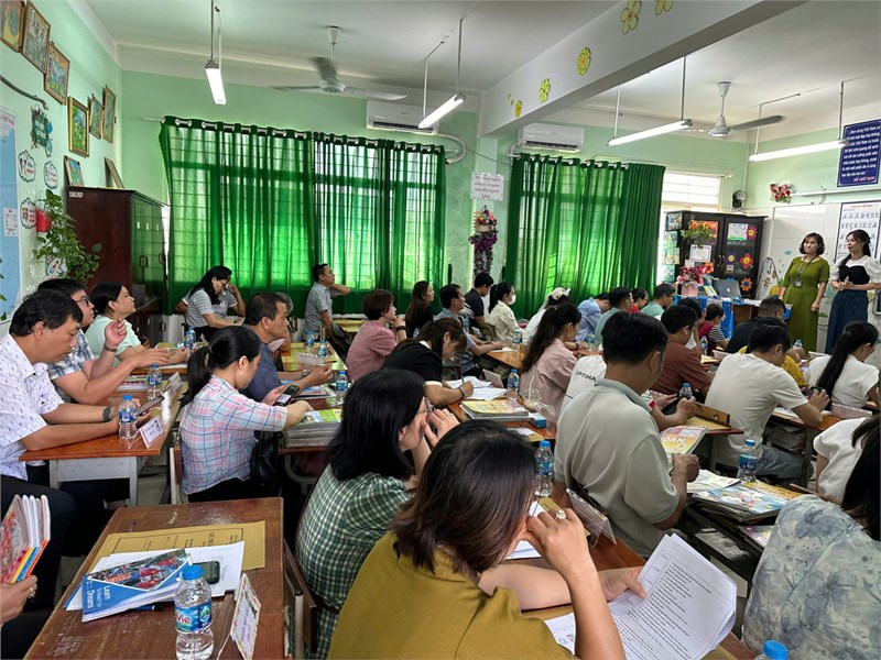 Họp phụ huynh cuối năm 2024-2025