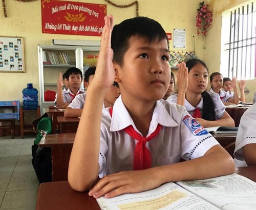 Giới thiệu tấm gương đội viên vượt khó học tốt