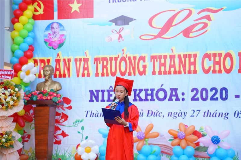 Lễ Tri ân và trưởng thành cho học sinh lớp 5 năm học 2024-2025