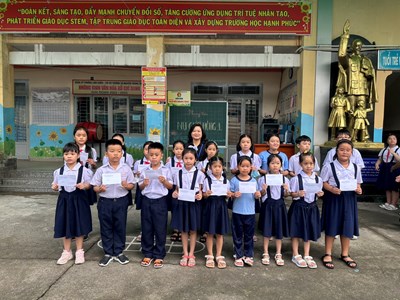 Phong trào  Nụ cười hồng  năm học 2024 - 2025