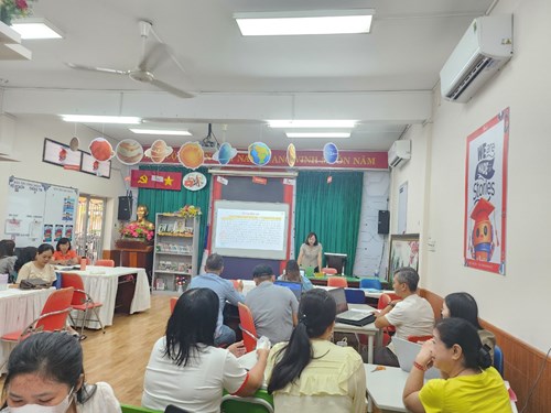 Tập huấn giáo dục kĩ năng công dân số