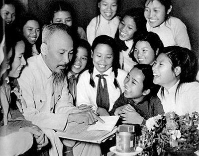 Lịch sử ngày khai giảng năm học mới và bức thư Bác Hồ gửi học sinh cả nước nhân ngày khai giảng đầu tiên của nước Việt Nam Dân chủ Cộng hòa