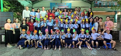Lớp học mở: Chủ đề   Cảm xúc của em, em chọn thể hiện cảm xúc theo cách tích cực  