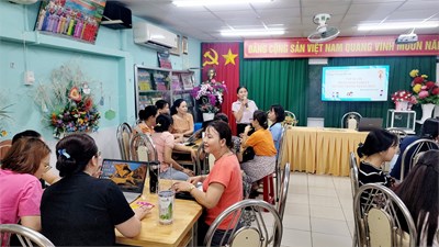 Sinh hoạt chuyên môn ( Chuyên đề làm quen với công cụ Padlet )