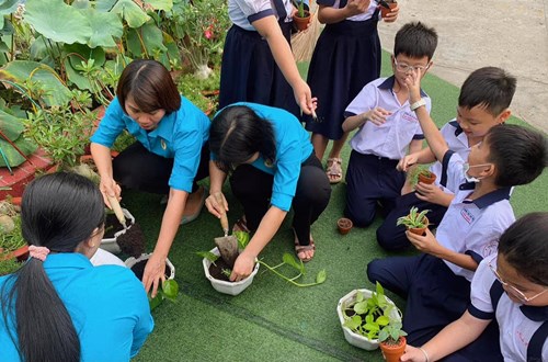 Tết trồng cây  mừng Xuân, mừng Đảng  năm 2024