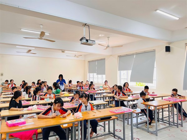 Cuộc thi vẽ tranh “vẽ nước - vẽ tương lai xanh” năm 2025