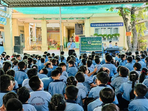 Hình ảnh tuyên truyền kỷ niệm 70 năm chiến thắng Điện Biên Phủ (07/05/1954 - 07/05/2024)