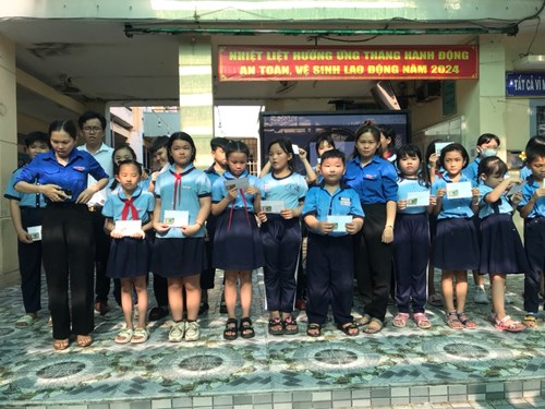 Hình ảnh GV-NV-HS điểm ấp 6 tổ chức ngày hội Văn Hoá Dân Gian ngày 17/04/2024