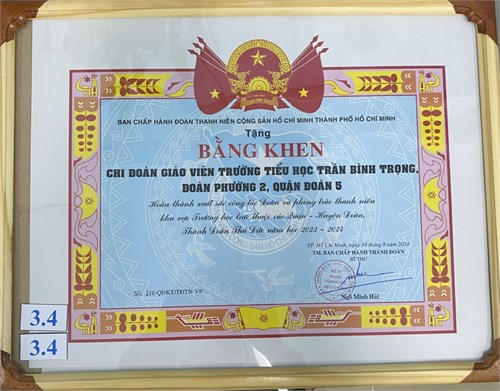 Chi đoàn Trần Bình Trọng đạt Bằng khen Hoàn thành công tác Đoàn và phong trào thanh niên khu vực trường học năm học 2023-2024