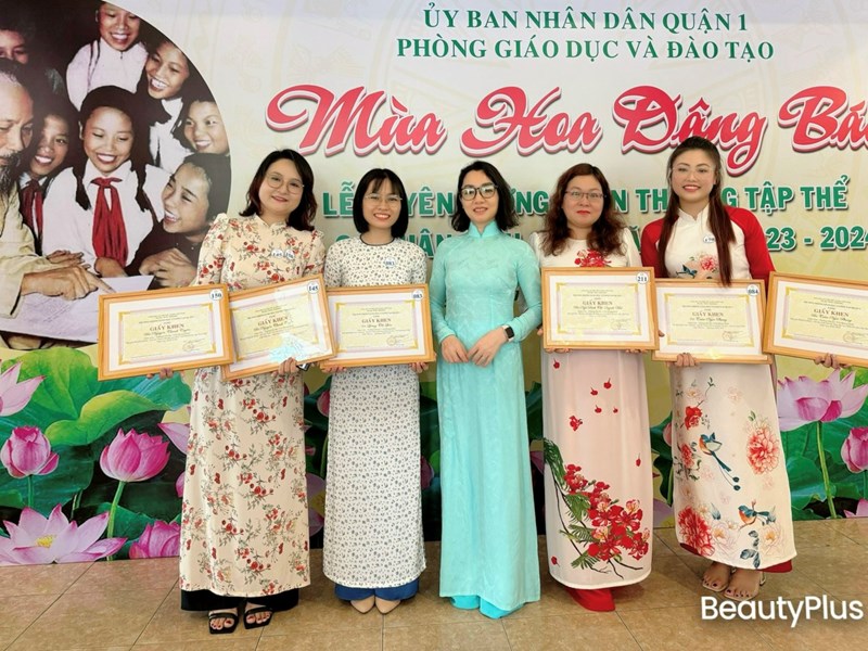Ngày hội “Mùa hoa dâng Bác” năm học 2023 - 2024