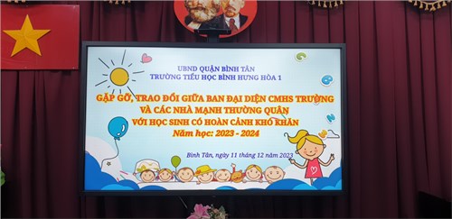 Gặp gỡ, trao đổi giữa ban đại diện CMHS trường và các mạnh thường quân cới học sinh có hoàn cảnh khó khăn năm học 2023 - 2024