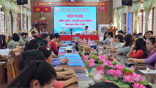 Hội nghị Viên chức, người lao động năm học 2023-2024
