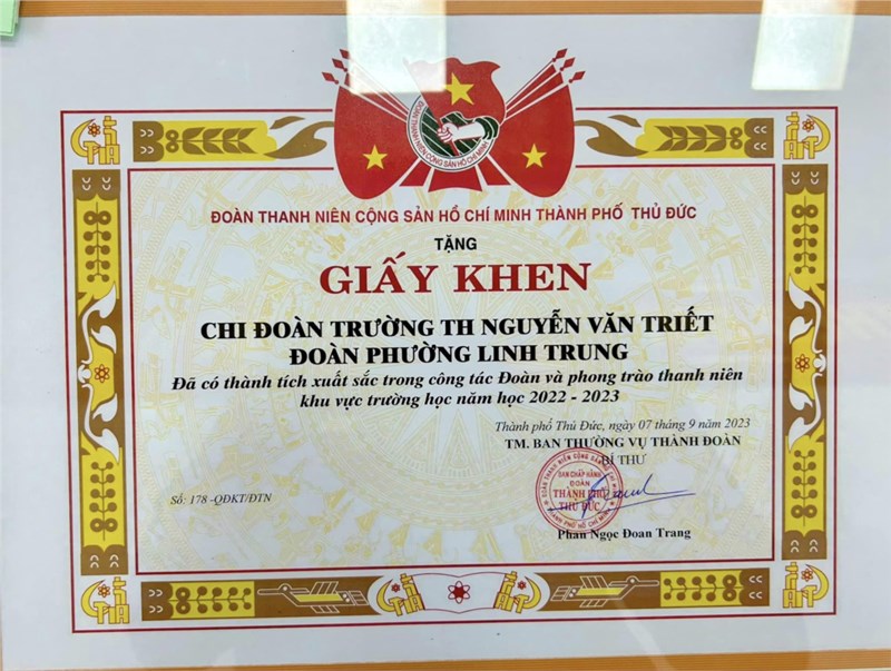 Đoàn - hội phường linh trung khen thưởng