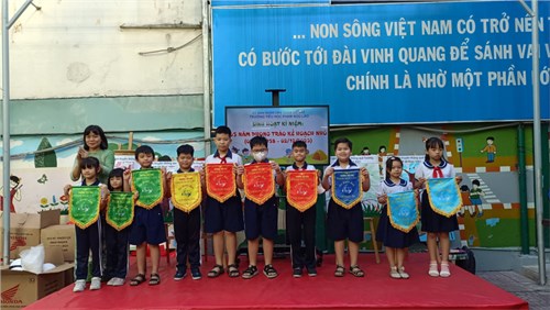 Truyền thông giáo dục sức khỏe   phòng ngừa cong vẹo cột sống 
