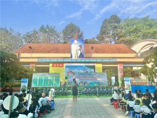 Phát động phong trào Kế hoạch nhỏ năm học 2023 -2024