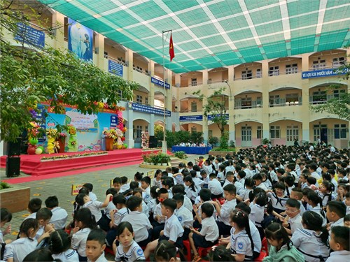 🌸 Chào mừng Kỉ niệm 42 năm Ngày Nhà giáo Việt Nam (20/11/1982-20/11/2024) 🌸