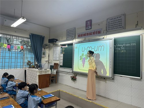 Tiết học mở - Lớp 1/2