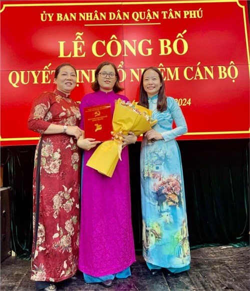 Tiếp nhận Phó Hiệu trưởng nhiệm kỳ 2024-2029