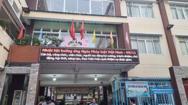 Tuyên truyền phổ biến pháp luật - hưởng ứng ngày pháp luật việt nam 9/11
