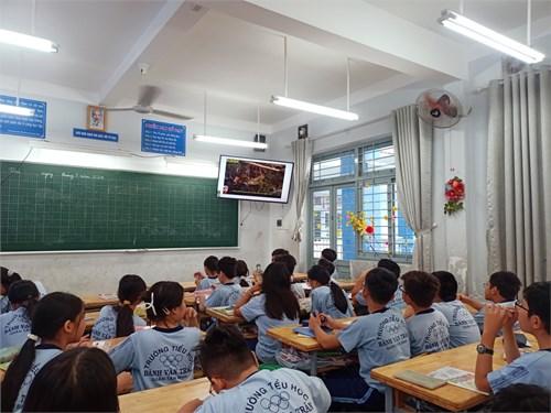 Sinh Hoạt Và Tìm Hiểu Về CHiến Dịch Điện Biên Phủ