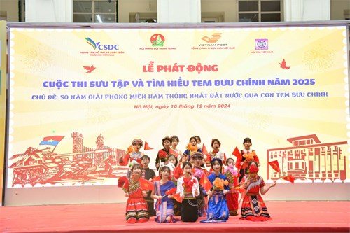 Tuyên truyền lễ phát động Cuộc thi Sưu tập và tìm hiểu tem Bưu chính năm 2025 với Chủ đề “50 năm Giải phóng miền Nam thống nhất đất nước qua con tem bưu chính”.