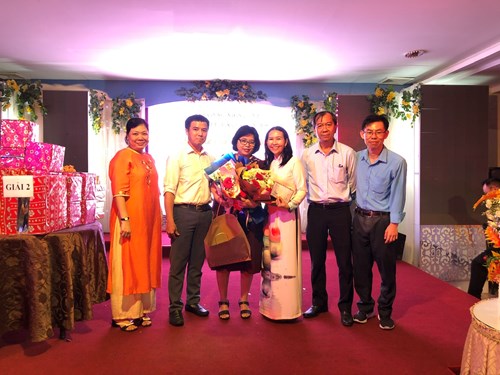 Lễ tiễn Giáo viên về hưu theo chế độ