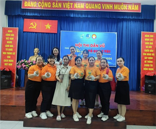 Giải 3 - Hội thi Dân vũ với chủ đề: Tôi yêu Tổ quốc tôi