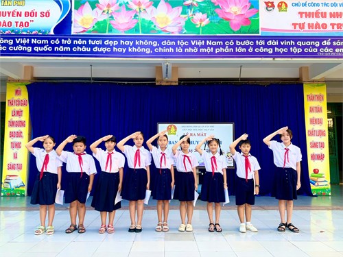 Lễ ra mắt Ban chỉ huy Liên Đội nhiệm kỳ 2024 - 2025