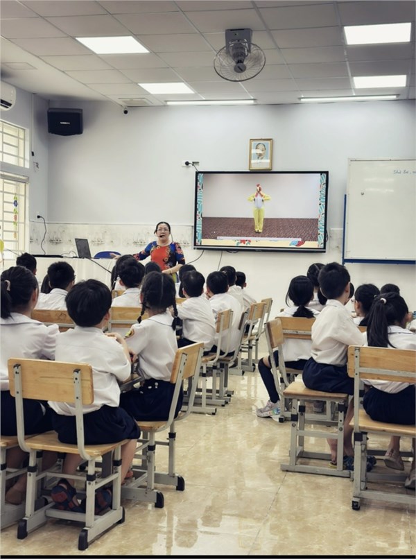 Lớp học mở: Bài STEM: Thước gấp lớp Hai 4