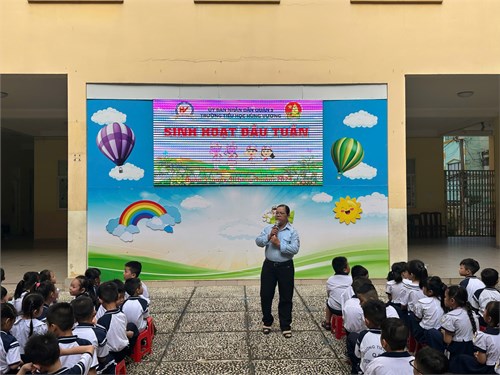 Phong trào cứu trợ đồng bào bị lũ lụt -- Năm học: 2024 - 2025