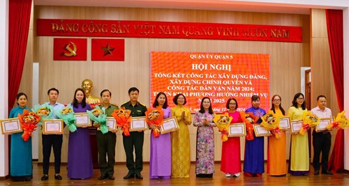 Hội nghị Tổng kết công tác xây dựng Đảng, xây dựng Chính quyền, công tác Dân vận Quận 5 - Năm 2024