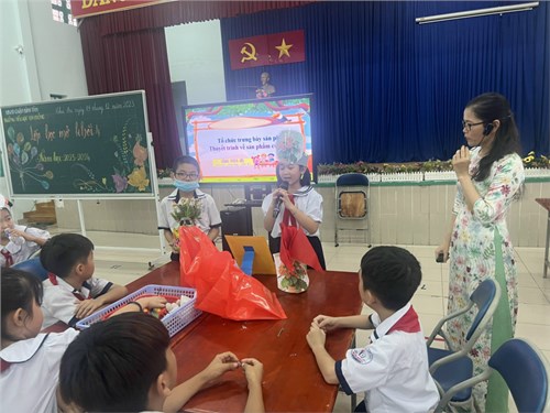 Tiết học mở khối 4