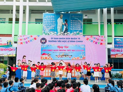 Ngày hội Giới thiệu ngôi trường Tiểu học của em.