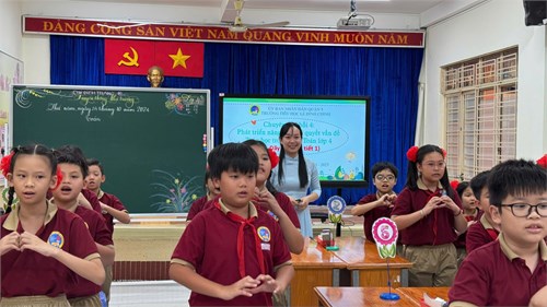 Chuyên đề Toán lớp 4 với bài  Dãy số liệu  (tiết 1) do cô Lê Hà Ngọc Linh lên tiết mẫu cùng học sinh lớp 4/5.