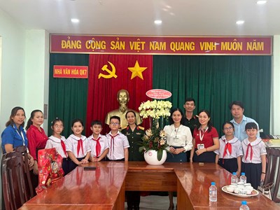 Thăm hỏi và chúc mừng các đơn vị bảo tàng lực lượng vũ trang miền Đông Nam Bộ, nhà văn hóa quân khu 7, trung tâm thể dục thể thao quốc phòng II