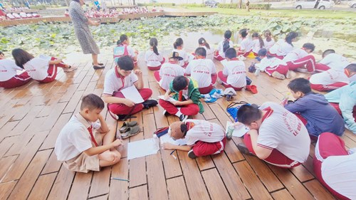 Học tập trải nghiệm môn Tiếng Việt cho học sinh lớp 5