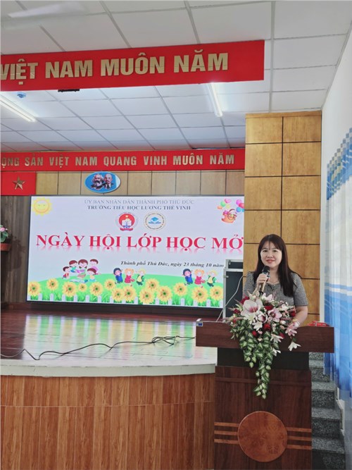 Tưng bừng khai mạc tuần lễ lớp học mở tại trường Tiểu học Lương Thế Vinh