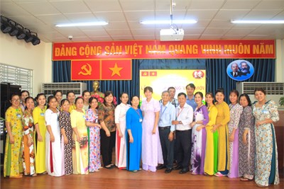 Lễ kết nạp Đảng viên mới trường Tiểu học Mỹ Hòa