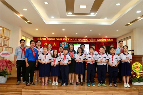 Chào mừng Đại hội Liên Đội Trường Tiểu học Nguyễn Bỉnh Khiêm nhiệm kì 2024-2025