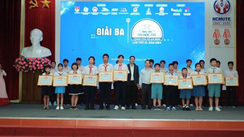 Xin chúc mừng đội tuyển Tin học Tiểu học Nguyễn Huệ đã đạt thành tích cao Hội thi “Tin học Trẻ Thành phố Hồ Chí Minh”