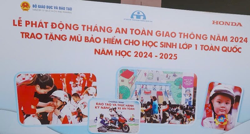 Lễ phát động Tháng An toàn giao thông năm 2024.