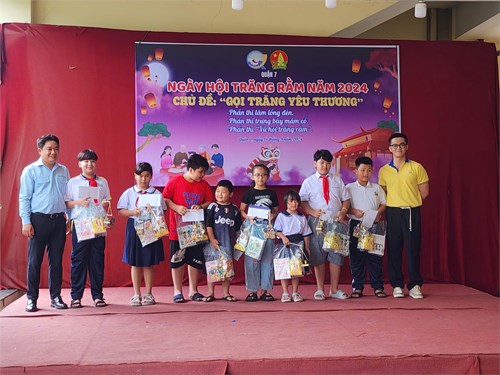 Hội thi Đêm hội trăng rằm năm 2024 tại Nhà Thiếu Nhi Quận 7