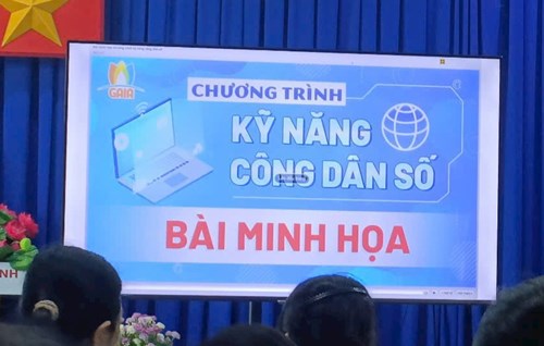 Tập huấn chương trình: Kỹ năng Công Dân Số 
& Tập huấn Nâng cao - Lắng nghe, Kỹ năng Sống năm học 2024-2025.