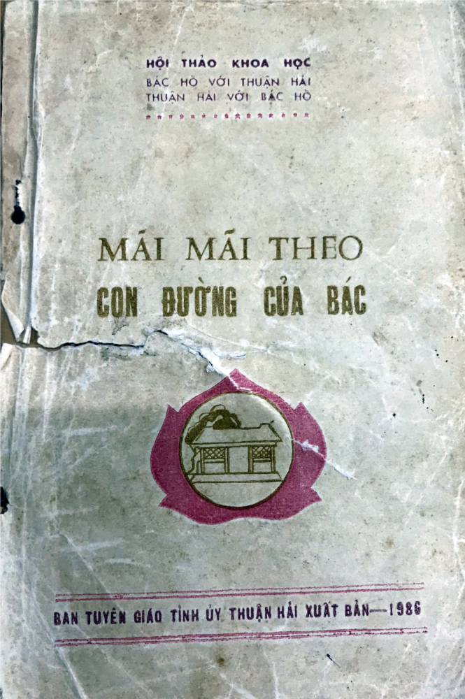 Mãi mãi theo con đường của Bác