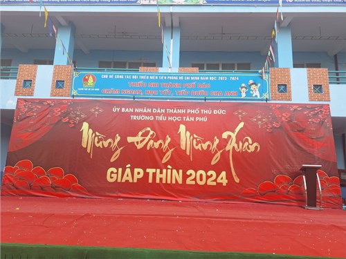 Sáng ngày 01.02.2024, Trường Tiểu học Tân Phú long trọng tổ chức :  Lễ hội mừng Đảng mừng Xuân Giáp Thìn 2024 .